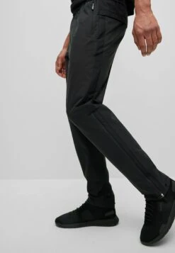 BOSST_PHANTOM - Träningsbyxor - Black One -Stil och Komfort Butik 01bb2b6367044f14b4b4c3db3f06e76c