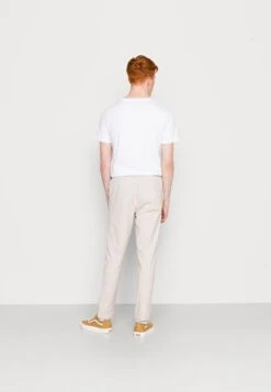 JACK&JONES Premium Jack & Jones PREMIUMJJIACE JJBREEZE - Tygbyxor - White Pepper 9 JACK&JONES Premium Jack & Jones PREMIUMJJIACE JJBREEZE - Tygbyxor - White Pepper -Stil och Komfort Butik 05f7ba5f687d4011a7631d5b36a22377