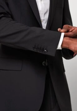 StrellsonAIDAN MAX SET - Kostym - Black 25 StrellsonAIDAN MAX SET - Kostym - Black -Stil och Komfort Butik 07d402ce398749d6a694a25dc40900d9