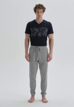 DAGIPyjamas - Navy Blue -Stil och Komfort Butik 10364980068a48619615dc976d63002e