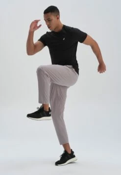 DAGITräningsbyxor - Grey -Stil och Komfort Butik 14bef0510c8e45fe87caea8ef92668ba