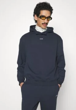 HUGOTRACKSUIT - Träningsset - Dark Blue -Stil och Komfort Butik 19e5f17b176e4989ab1563d9ab8b23cb