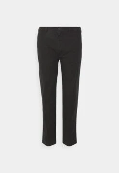 Levi's® PlusCHINO - Chinos - Black