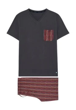 HOMOTTAWA - Pyjamas - Grey Print 7 HOMOTTAWA - Pyjamas - Grey Print -Stil och Komfort Butik 21dc3f68c74f4f9b80e68cd618ffeed8