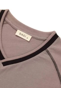 DAGILONGSLEEVE - Pyjamas - Mink 13 DAGILONGSLEEVE - Pyjamas - Mink -Stil och Komfort Butik 23308721855f4f5e807c6c3b00a5d1e4