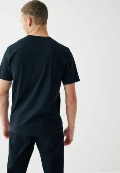 Next3 PACK - T-shirt Med Print - Black -Stil och Komfort Butik 36fdac0306424b4b9f6097ecdac1671f