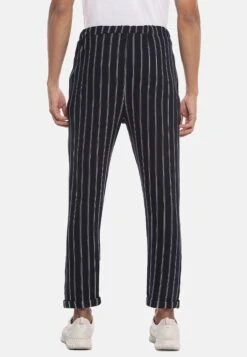 Campus SutraJOGGERS WINDBURN - Träningsbyxor - Blue -Stil och Komfort Butik 3862506f5f6f45559ce656ec960e464f