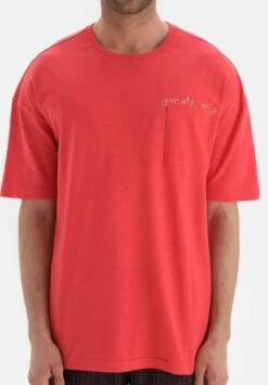 DAGIEMBROIDERED - Pyjamas - Red -Stil och Komfort Butik 40c045b1356447bfb49208bc6b1220be