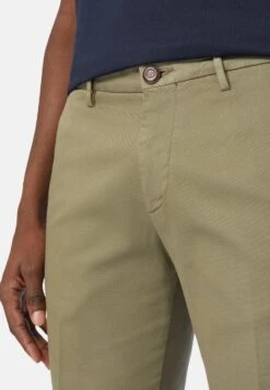 Boggi MilanoSTRETCH - Chinos - Military Green 11 Boggi MilanoSTRETCH - Chinos - Military Green -Stil och Komfort Butik 4f194471624845238b04e35d8b61f618
