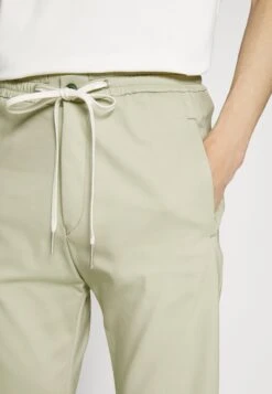 DRYKORNJEGER - Tygbyxor - Green -Stil och Komfort Butik 50e3a645c718472e84e8e5ff2f32c92c