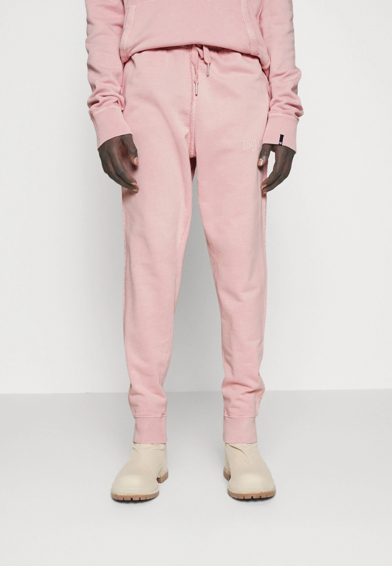 True ReligionEMBRO DIRECT PANTS - Träningsbyxor - Old Rose 3 True ReligionEMBRO DIRECT PANTS - Träningsbyxor - Old Rose