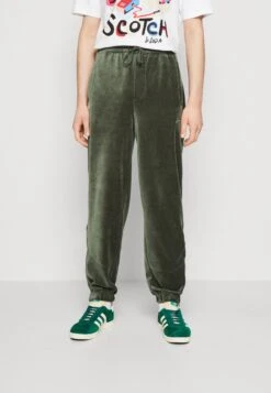 Sean JohnSCRIPT LOGO ESSENTIAL TRACKPANTS - Träningsbyxor - Olive