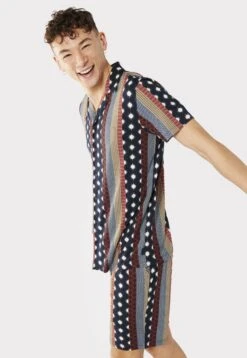 Chelsea PeersGEO STRIPE PRINT REVERE COLLAR SET - Pyjamas - Multi -Stil och Komfort Butik 6042d4d221094c14b76043b63df1d48f