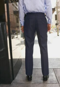 NextSIGNATURE EMPIRE MILLS CHECK STANDARD - Kostymbyxor - Blue 12 NextSIGNATURE EMPIRE MILLS CHECK STANDARD - Kostymbyxor - Blue -Stil och Komfort Butik 6815cadbf6c8496f93b6cdad74fe6972