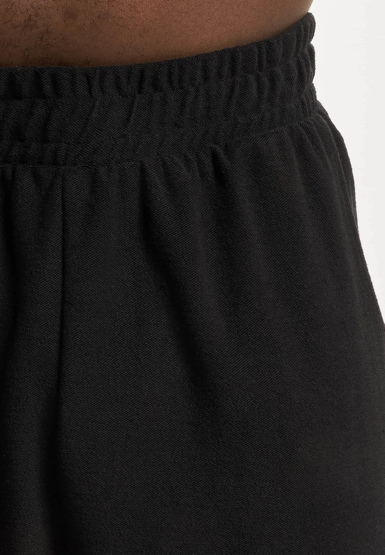 Urban ClassicsDANGEROUS DNGRS CUMULUS BIG PRINT - Träningsbyxor - Black 9 Urban ClassicsDANGEROUS DNGRS CUMULUS BIG PRINT - Träningsbyxor - Black - Bild 7