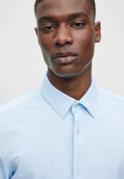 BOSSKostymskjorta - Light Blue -Stil och Komfort Butik 7318bcb2909d41fba66e3513fce1e3c8