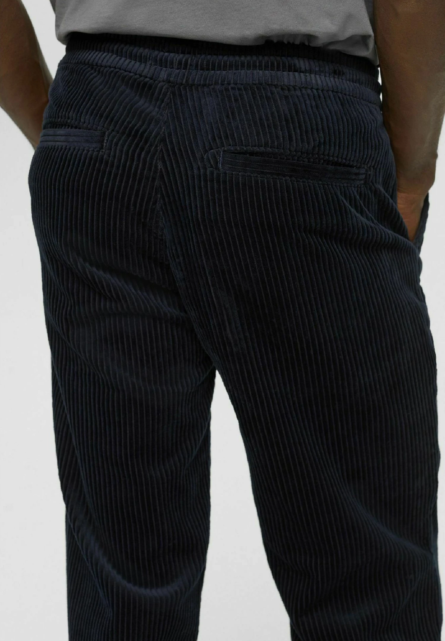 EspritTräningsbyxor - Black 7 EspritTräningsbyxor - Black - Bild 5