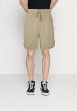 Redefined RebelNASH - Shorts - String