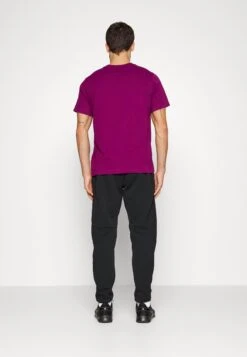 Nike PerformanceTräningsbyxor - Black/iron Grey -Stil och Komfort Butik 832ea75c7dd44cbaa7fba4361d5572ca