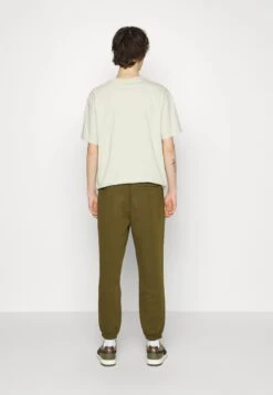 PumaTräningsbyxor - Gruen -Stil och Komfort Butik 839f197b8e9d41c9a40f11de8406cf56