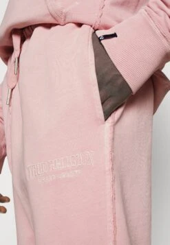 True ReligionEMBRO DIRECT PANTS - Träningsbyxor - Old Rose 11 True ReligionEMBRO DIRECT PANTS - Träningsbyxor - Old Rose -Stil och Komfort Butik 87068c66297d4fc89629cd1af46b474e