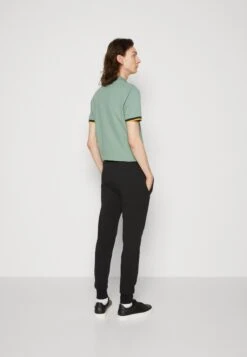 K-WayLE VRAI BISHOP UNISEX - Träningsbyxor - Black Pure -Stil och Komfort Butik 88cd61ce6a9d42cbb7cea332bc5d7b06