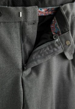 NextMOTION FLEX - Kostymbyxor - Grey -Stil och Komfort Butik 88ea5032e0fd4012b5be0d8d96fa76ef