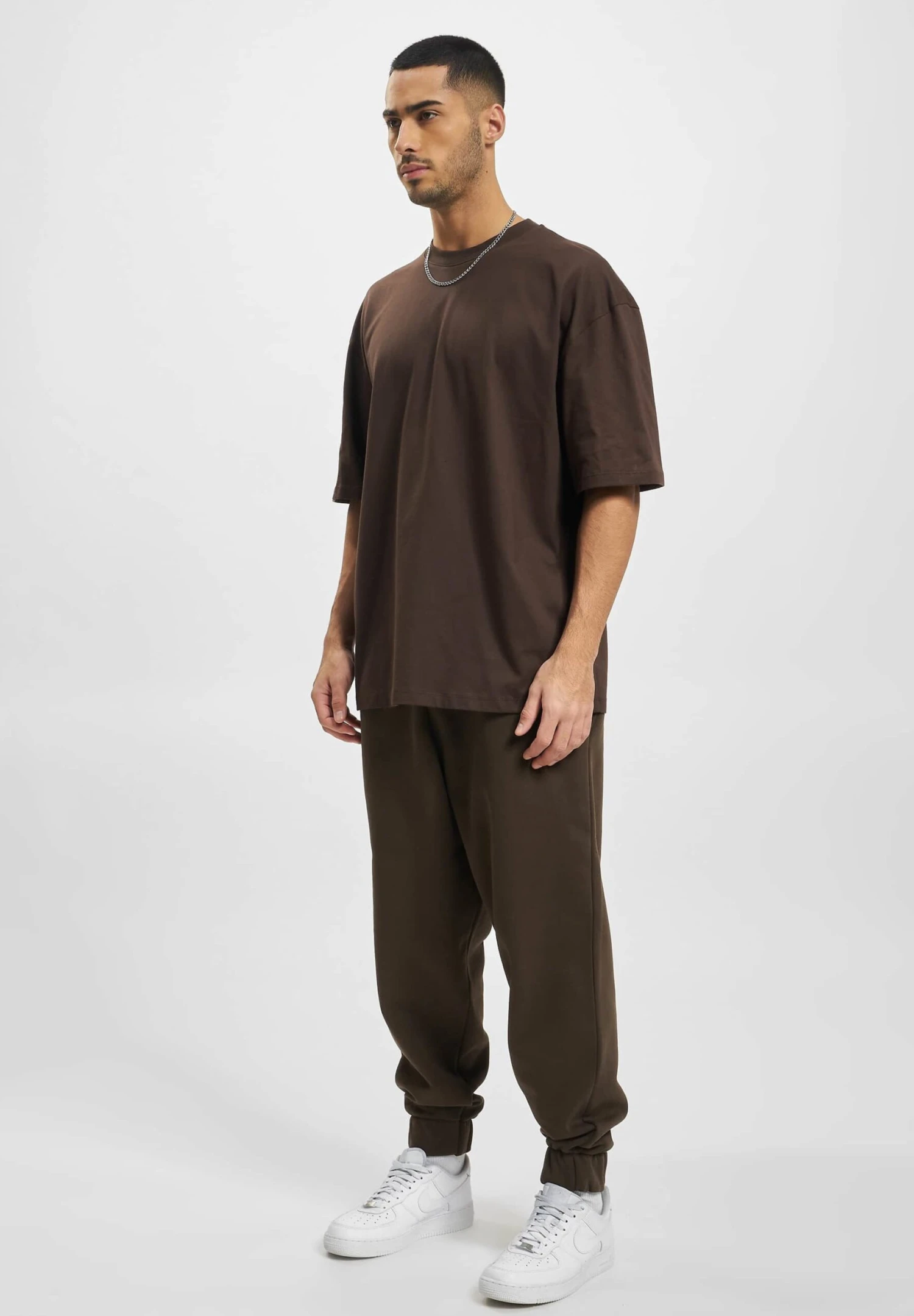 Urban ClassicsTräningsbyxor - Brown 4 Urban ClassicsTräningsbyxor - Brown - Bild 2