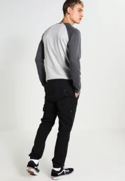 Pier OneCargobyxor - Black 10 Pier OneCargobyxor - Black -Stil och Komfort Butik 9b6505bb0b474bfa897c268f418c4924