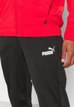 PumaSUIT SET - Träningsset - High Risk Red 17 PumaSUIT SET - Träningsset - High Risk Red -Stil och Komfort Butik 9cd7734eea574571a251bf685af2dab7