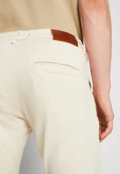 JACK&JONES Premium Jack & Jones PREMIUMJJIMARCO - Chinos - Ecru 13 JACK&JONES Premium Jack & Jones PREMIUMJJIMARCO - Chinos - Ecru -Stil och Komfort Butik 9f25421f083143cdabb89ace69349bc5