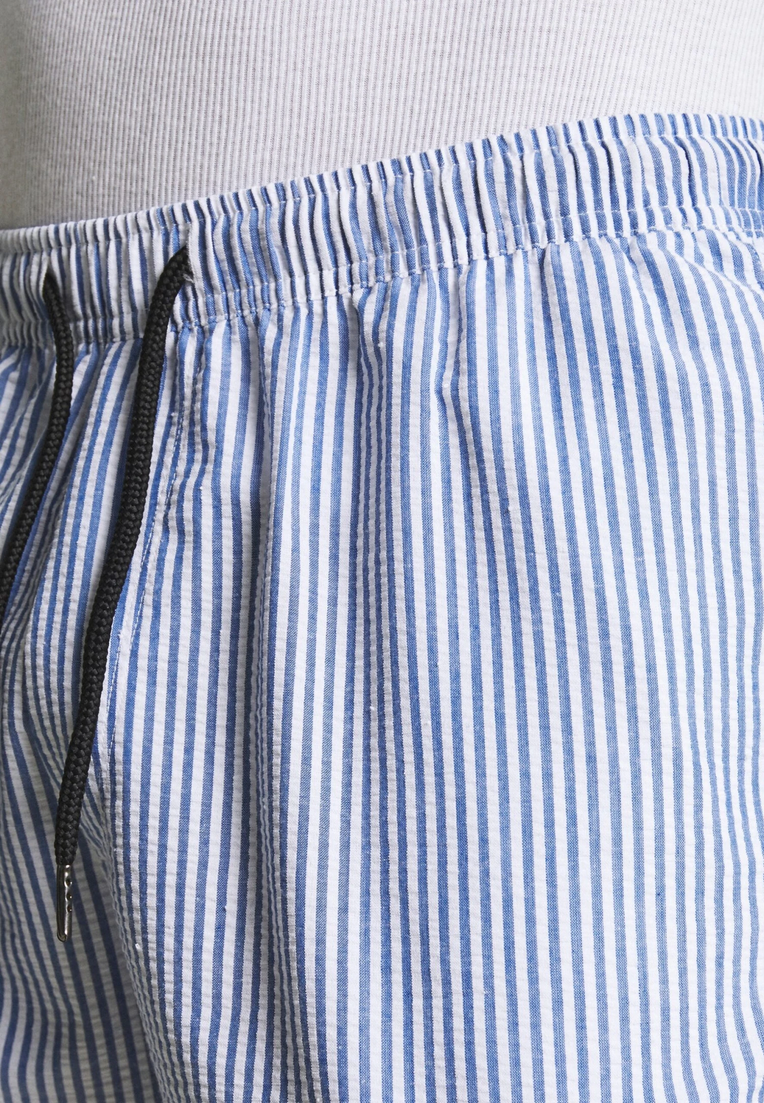 Redefined RebelIAN - Shorts - Navy 7 Redefined RebelIAN - Shorts - Navy - Bild 5