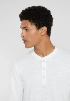 Rag & BoneCLASSIC HENLEY - Långärmad Tröja - White -Stil och Komfort Butik ba2328833fb347fa8813f0425b0f6f27