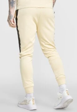 SIKSILKTräningsbyxor - Beige -Stil och Komfort Butik bc92625bb9ac4eeeae53211b6df4c194