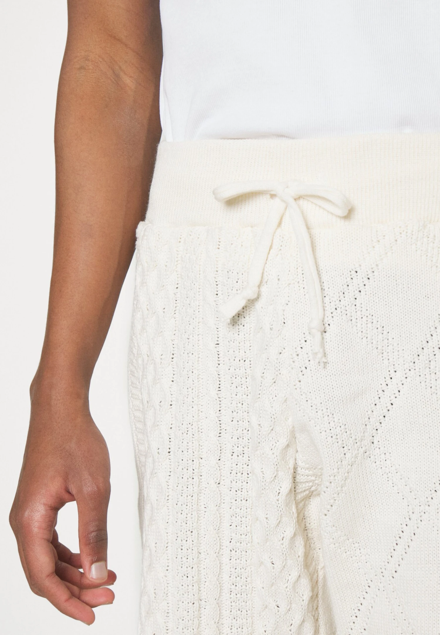 Family FirstJOGGER BRAIDED - Shorts - White 8 Family FirstJOGGER BRAIDED - Shorts - White - Bild 6