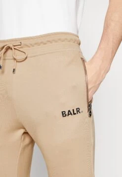 BALR.CLASSIC SWEATPANTS - Träningsbyxor - Camel 11 BALR.CLASSIC SWEATPANTS - Träningsbyxor - Camel -Stil och Komfort Butik e141244bc4754a59a3a8194f57cf87e0