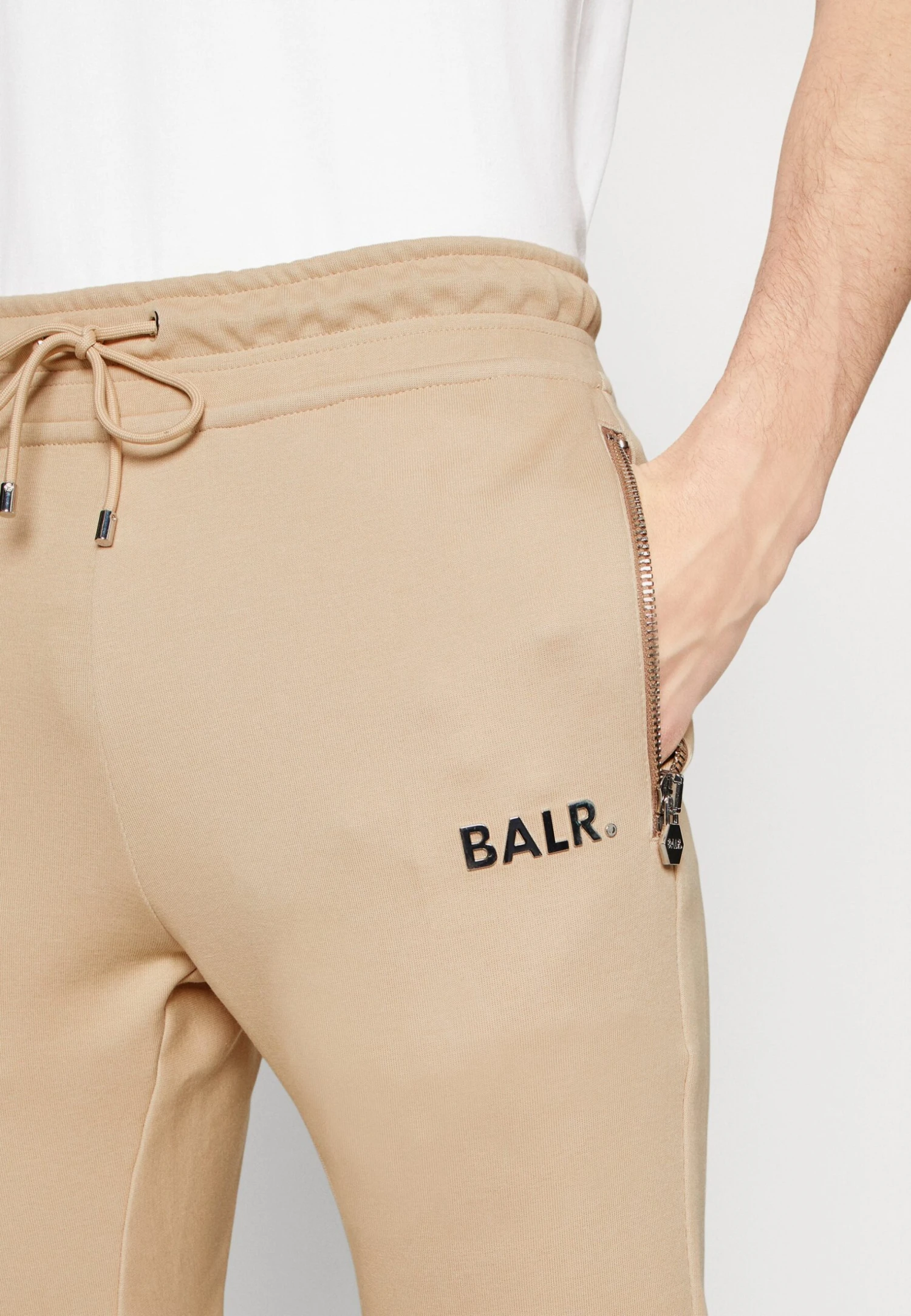 BALR.CLASSIC SWEATPANTS - Träningsbyxor - Camel 7 BALR.CLASSIC SWEATPANTS - Träningsbyxor - Camel - Bild 5