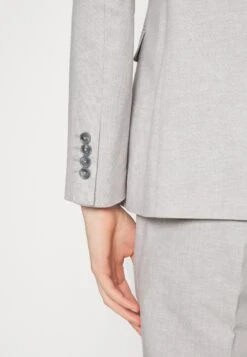 KigiliSPICA SET - Kostym - Grey -Stil och Komfort Butik e4f2e27de9cb41dba0b6c8d564c14b5a