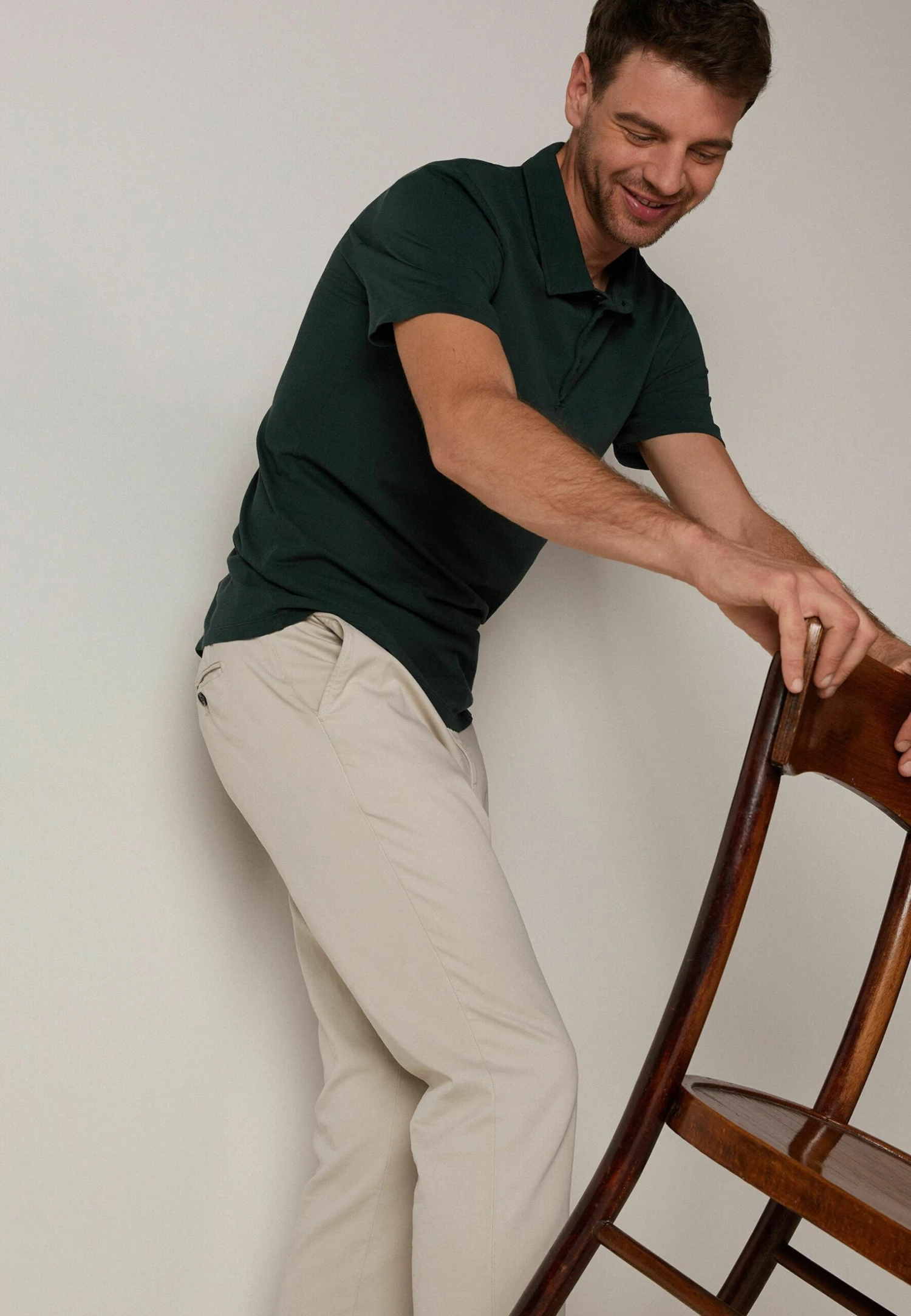 FalconeriPiké - Dunkelgrün Garment Dyed Oregano 5 FalconeriPiké - Dunkelgrün Garment Dyed Oregano - Bild 3