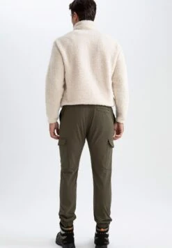 DeFactoFIT - Träningsbyxor - Khaki -Stil och Komfort Butik fc7296c085094675929da5f5236e48b8