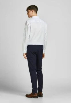 JACK&JONES Premium Jack & Jones PREMIUMJPRBLACARDIFF SLIM FIT - Skjorta - White -Stil och Komfort Butik fff81b40d2ff4917b08f4f2e50fde6dd